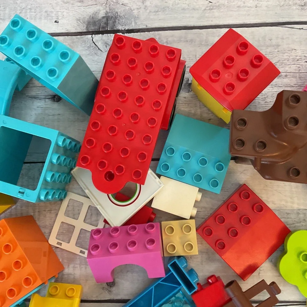 Lego Duplo Random Assortment Lot Of 70+‎ Pieces Bricks Blocks Assorted Colors B